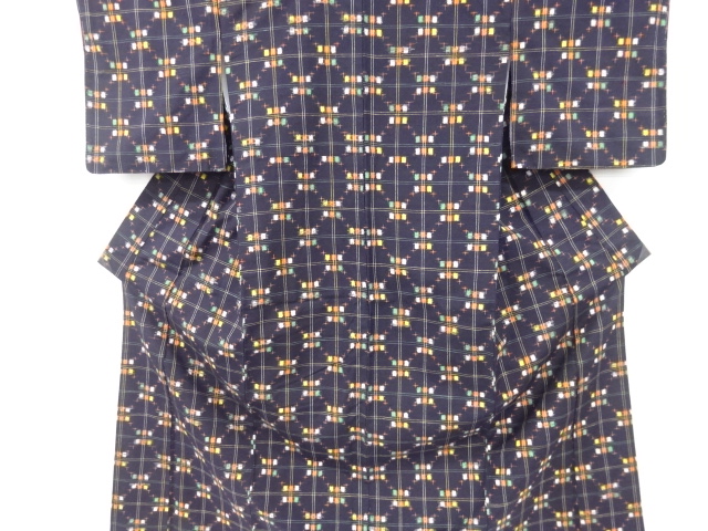 JAPANESE KIMONO / TSUMUGI / WOVEN KASURI PATTERN